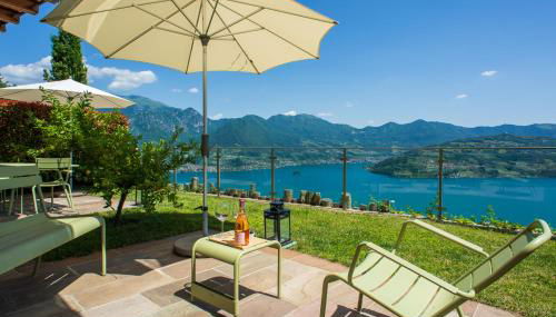 Italian Vacation Homes - Panoramic Villa - Photo 3