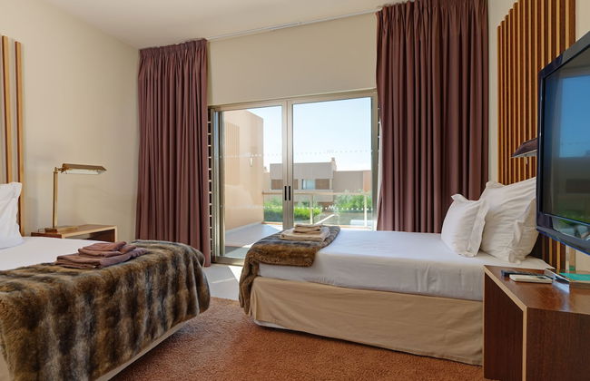 Salgados Beach Villas - Photo 9