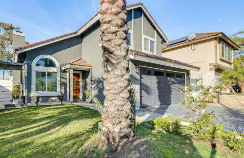 Modern Oceanside Living! Family Home with Workspace - Foto 37