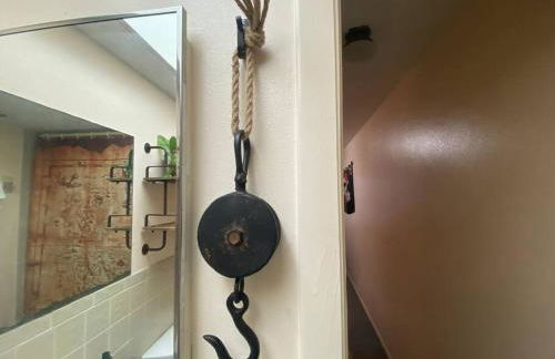 Professor Rousseau's Pirates Lair - Foto 27