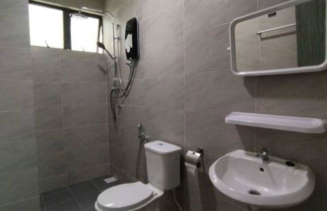 191 Cozy CasaKayangan 3BR by Grab A Stay - Foto 14