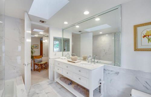 55 and Indian Wells Retreat Private Pool and Spa! - Foto 20