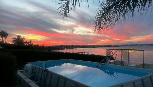 Casa con piscina e vista mare dal giardino - Foto 2