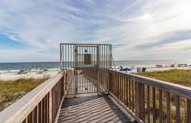 Navarre Towers 104 - Photo 34