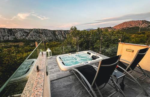 Summer House Nika with Jacuzzi - Foto 1