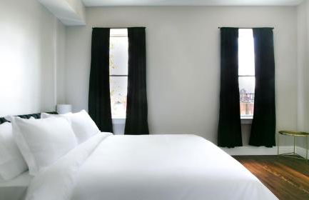 The Celestial House by StayLage - Photo 22