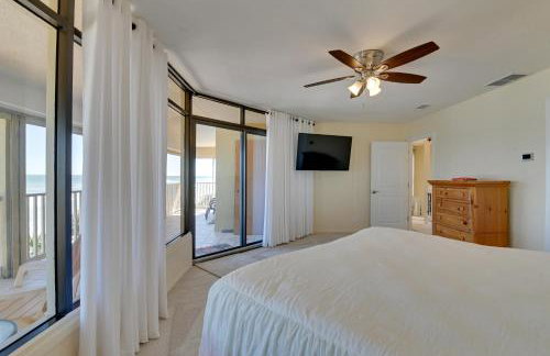 Oceanfront Escape on Wilbur Beach! - Foto 15