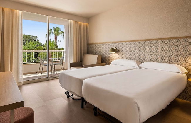 Protur Safari Park Aparthotel - Photo 6