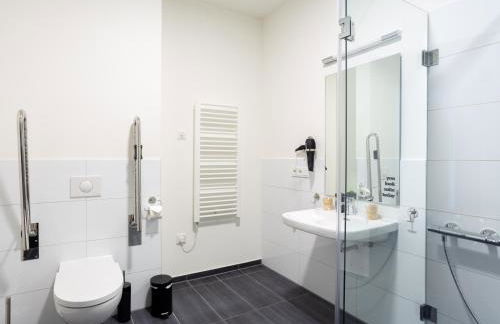 Limehome Mönchengladbach Fliethstraße - Foto 28