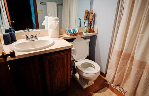 The Home Base McConnell AFB, Hot tub 3 bed 2 bath - Foto 18