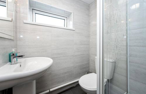 New Lodge Rooms- with Free Parking - Foto 38