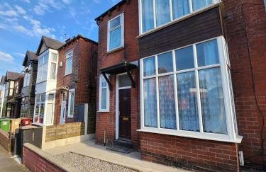 Newly Refurbished 3 Bedroom House with Lovely Garden - Foto 24