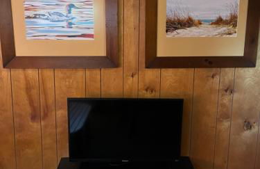 Sleeping Bear Riverside Cabins - Foto 15