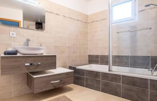 La Terrazza sul Thiou - 2 ch - Terrasse - Garage - Photo 6