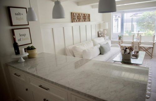 Exquisite Carpinteria Beach Cottage, Steps Away From The Beach - Photo 11