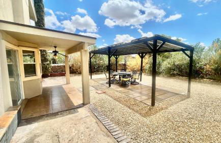 Rare to find a Desert Jewel, West Side, 3 Bedrooms - Foto 48