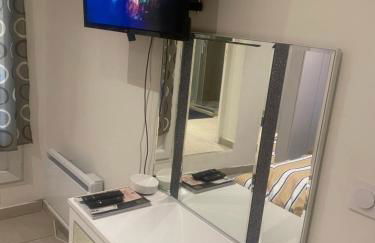 F2 près de Paris Aeroport CDG 2 minutes de la gare - Foto 5