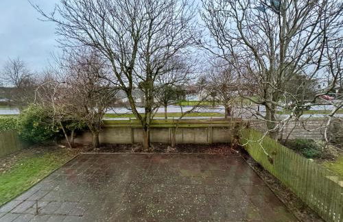 FERRY HOUSE - INVOICE and REDUCED PRICE only via SUNRISE SHORT LETS DUNDEE, 4 Bed House, Great for Contractors, Fully Equipped, Private Parking, Easy Ring Road Access - ASK SUNRISE SHORT LETS - and ONLY 5 Mins to STANNERGATE Ports - Foto 23