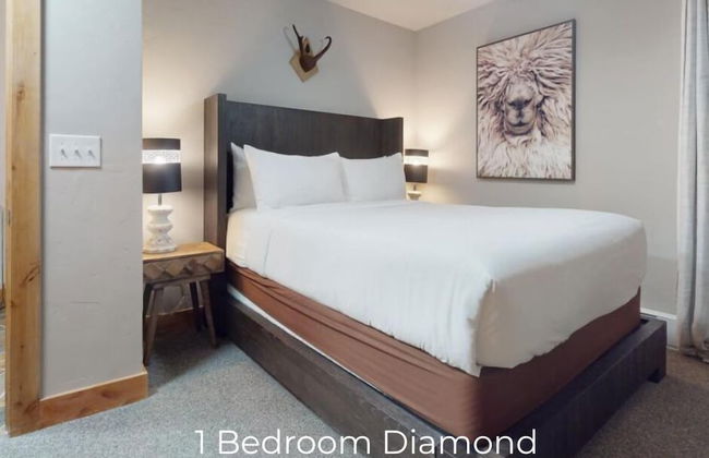 The Landmark - Photo 26