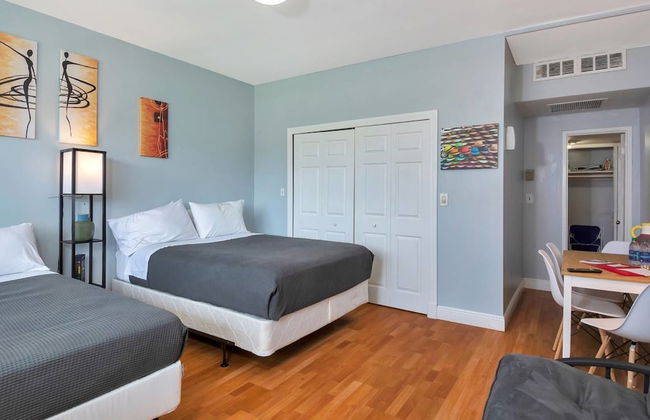 Gorgeous Spot in Hallandale Beach With Pool!! - Foto 3