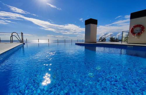 Luxury Duplex Infinity Pool - EHHouse - Foto 36