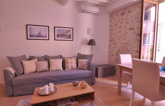 Picasso Apartments - Photo 13