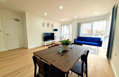 FlexiLux Stays - Luxury Brand New Apt L1B233 - Foto 18