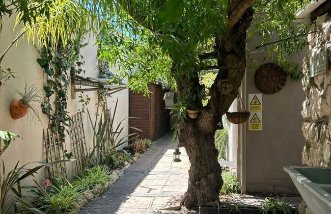 Room-cozy Crner, Home Away From Home, ne - Photo 9