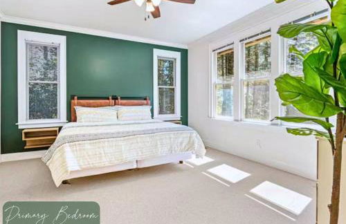 Riverfront Retreat: Sauna, Private Forest, 6 Falls - Foto 31