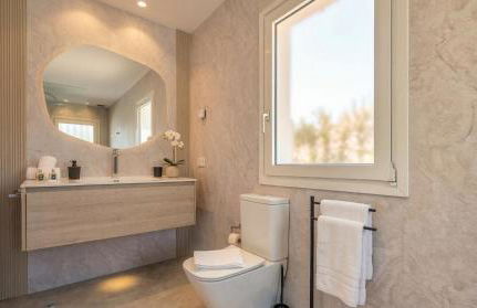 VACATION MARBELLA I Villa Sirio, Golf-Front Villa, Private Heated Pool, Privacy, 10 min from Puerto Banus - Foto 12