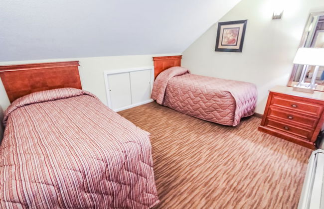 The Village of Loon Mountain - Photo 12