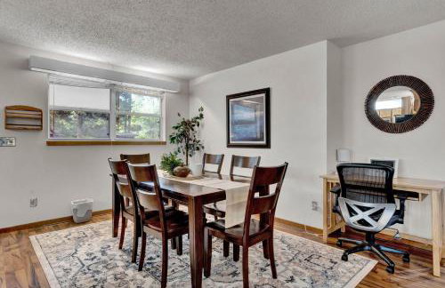 Uhost AI - Get Cozy & Relax! 4BR, 2BA, Hot Tub - Foto 29