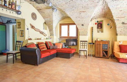 Nice Apartment In Castilenti With Wifi - Foto 9
