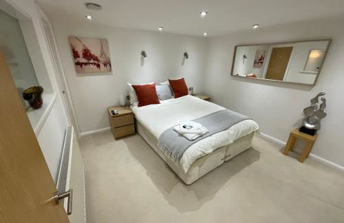 Earle House Serviced Apartments - Photo 63