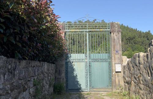 Cottage Sleeps 12 with Pool and Parking - Foto 17