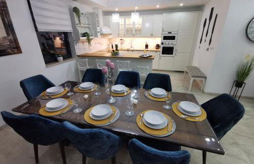 Luxury Villa Sara with Jacuzzi in Malinska - Foto 9