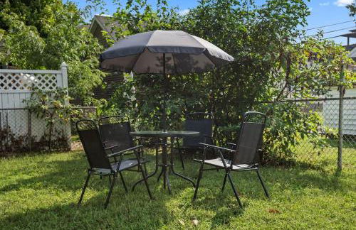 Entire Spacious Home Near DC - Photo 50