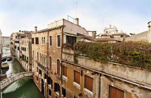 Elegant apartment with LIFT in historical 1600 Palace, a few min walk from San Marco Square - Foto 60