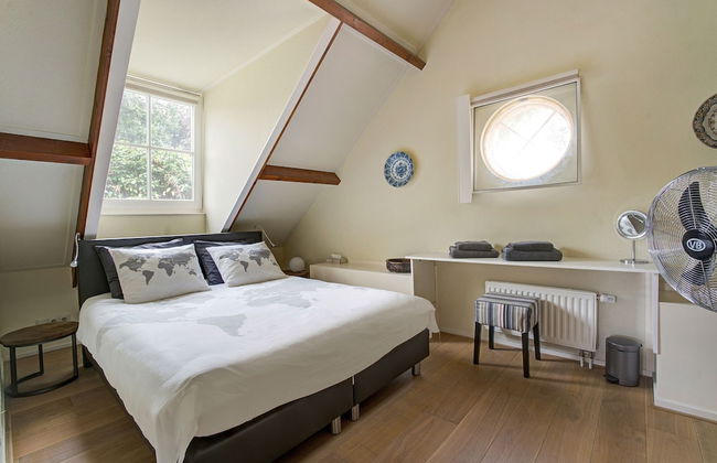 Picturesque Holiday Home in Oldenzaal With Jacuzzi - Foto 16