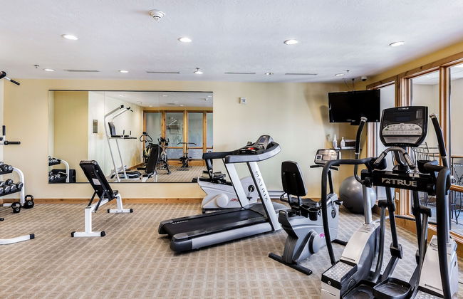 Lake View Ski Chalet - Photo 17