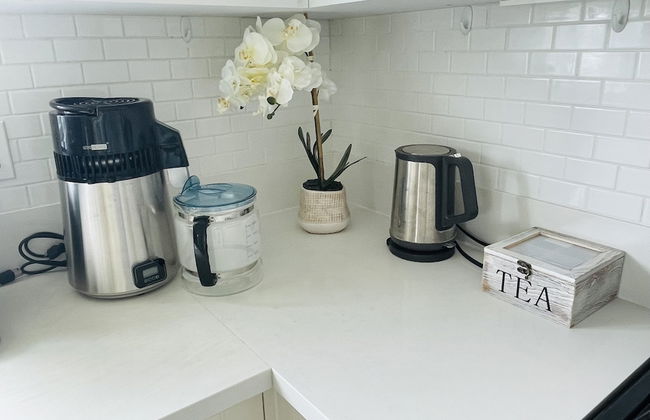 Manhattan Beach Vacation House - For solo, pair, family and business travelers - Photo 27