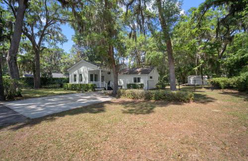 New Listing - Historical Home in Mossy Oaks - Foto 27