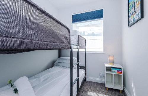 Cozy 3-Bed Home by 53 Degrees Property, Perfect for Business & Groups! - Foto 29