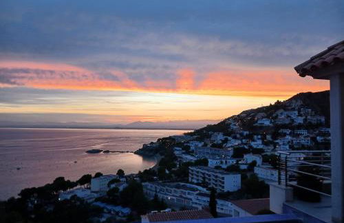 Sylvie conciergerie Exceptional house with sea view - Foto 46