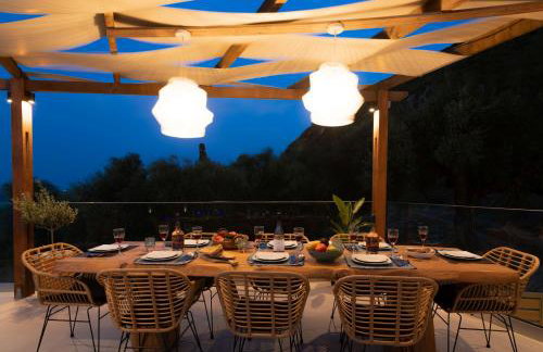 Artemis Villas - Spectacular Views & Ideal For Large Groups, By ZanteWize - Foto 27