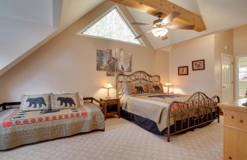 Enchanted Forest Cottage with Hot Tub! - Foto 12