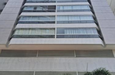 Show de apartamento na Praia do Morro - Guarapari - 3Q - Área externa com churrasqueira - 2 vagas garagem - Wifi - 100m da praia - ar condicionado - Foto 44