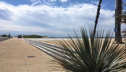 Spacieux et lumineux duplex arty au centre de Sète - Foto 5