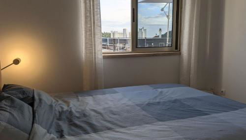 LovelyStay - Sesimbra 3BDR Apartment W/Terrace - Foto 4