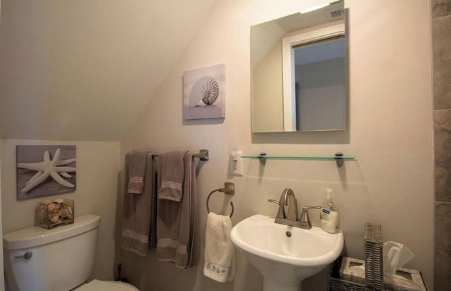 665 Newhaven - Photo 8